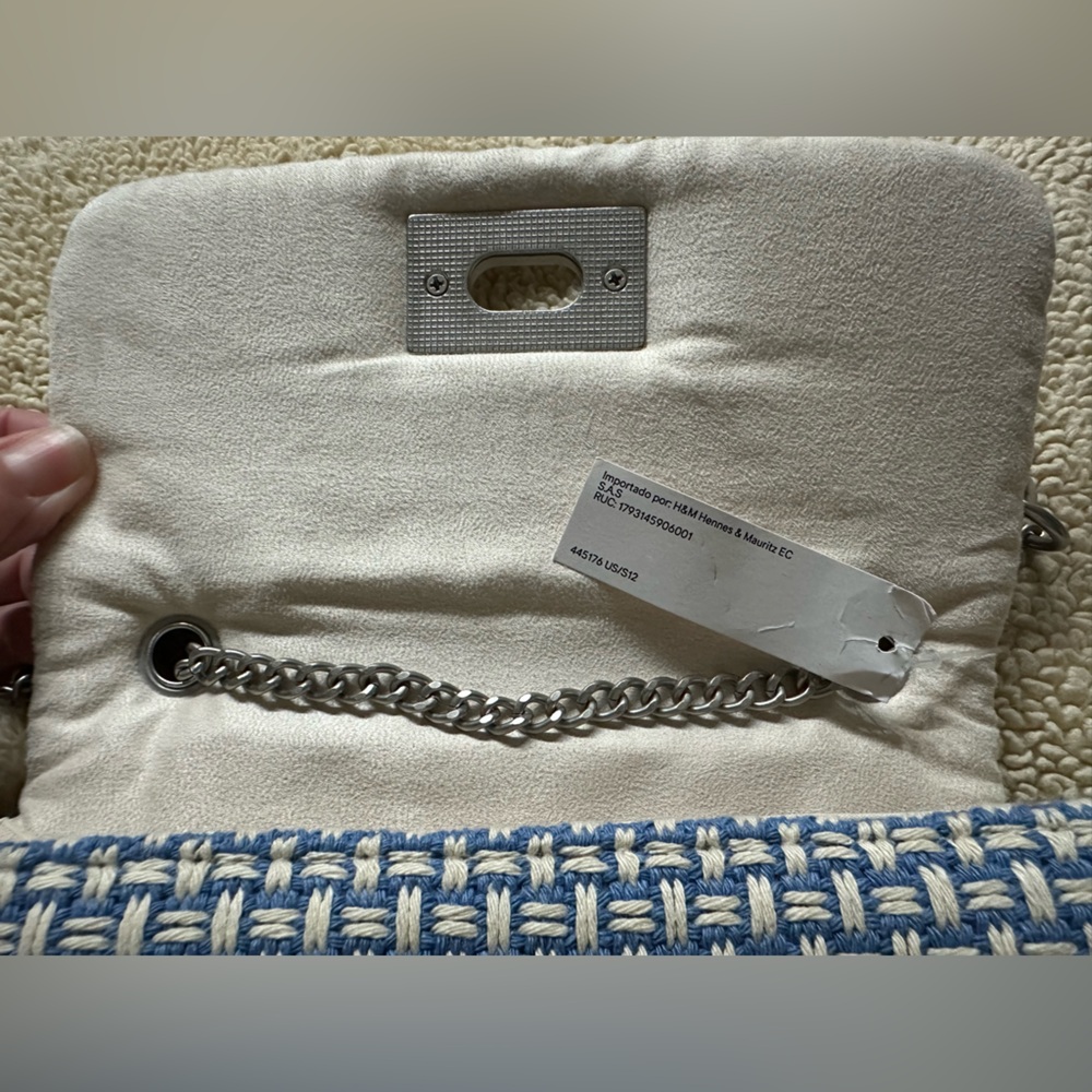 H&M Light Blue White Woven Tweed Silver Chain Crossbody Bag NWT - Picture 6 of 9